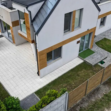 Lidia Sauna & Jacuzzi Vakantiehuis *