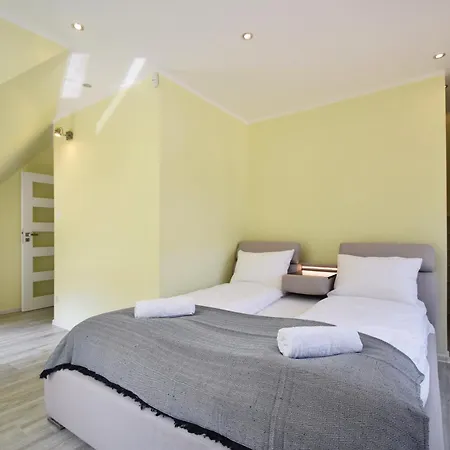 Lidia Sauna & Jacuzzi Vakantiehuis *