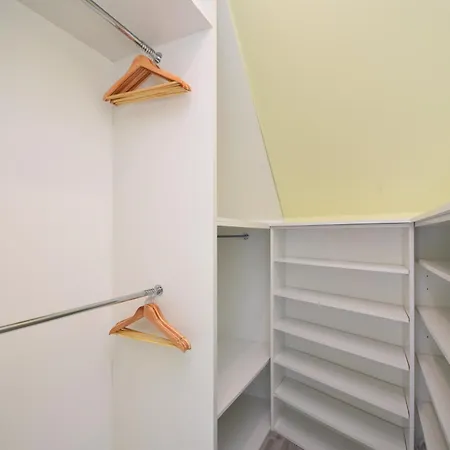 Lidia Sauna & Jacuzzi Vakantiehuis *