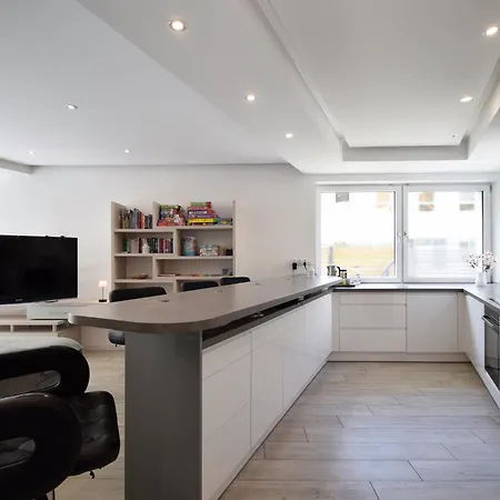 Lidia Sauna & Jacuzzi *