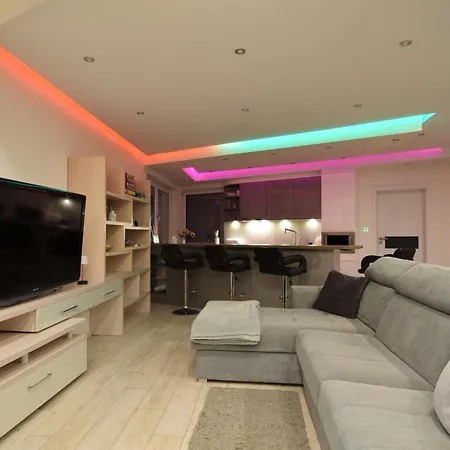 Lidia Sauna & Jacuzzi