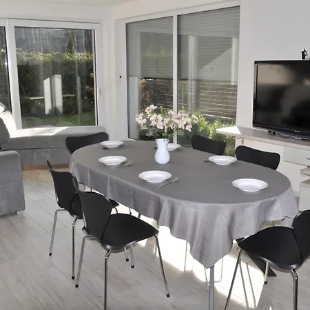 Lidia Sauna & Jacuzzi *