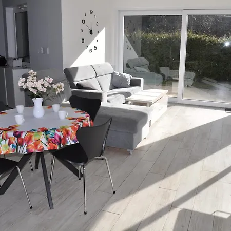 Vakantiehuis Lidia Sauna & Jacuzzi *