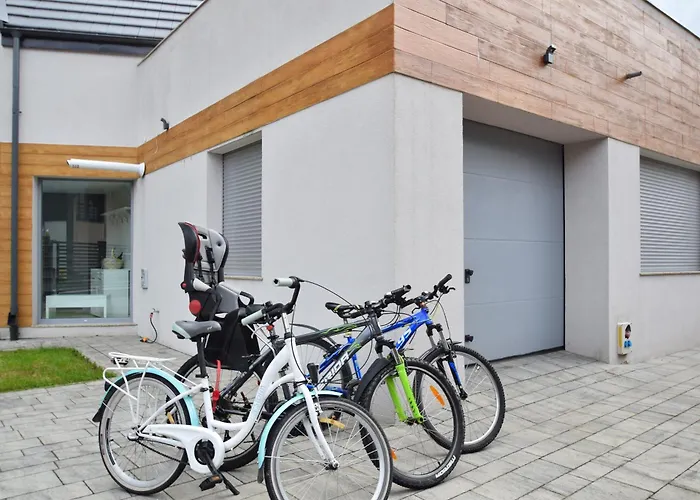 Lidia Sauna & Jacuzzi Prázdninový dům *