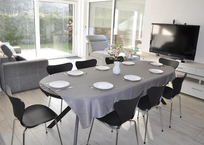 Lidia Sauna & Jacuzzi Hébergement de vacances *